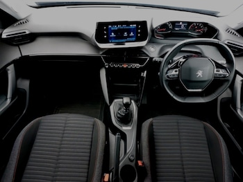 Used Peugeot 2008 2021 for sale - 76613693: Photo