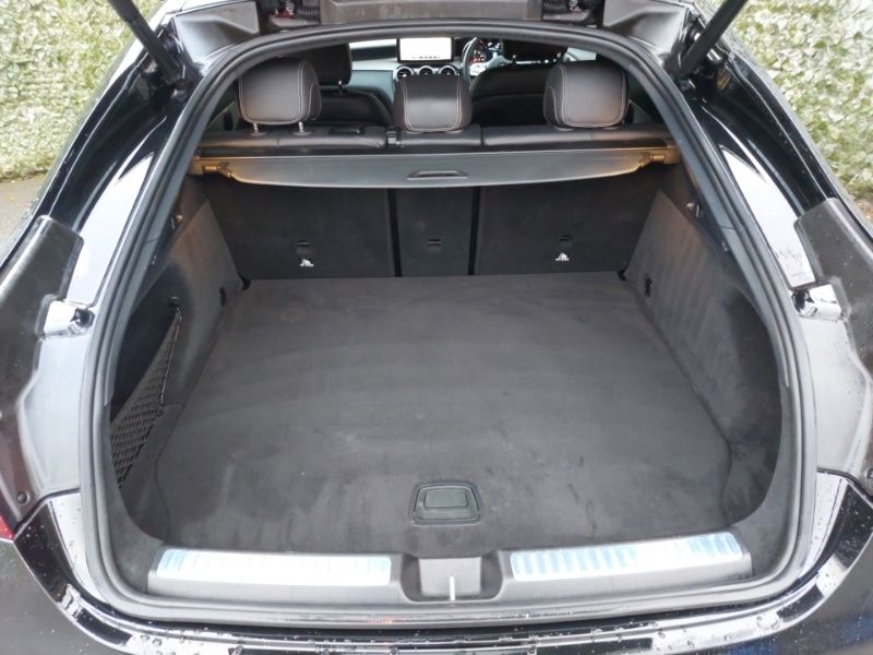 Used Mercedes-Benz GLC 2023 for sale - 76518818: Photo 8