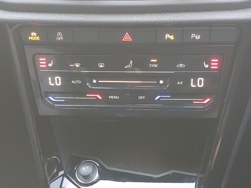 Used Volkswagen T-Roc 2023 for sale - 76055229: Photo 15