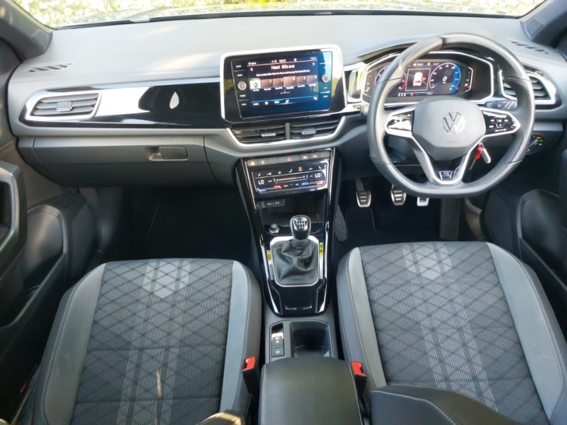 Used Volkswagen T-Roc 2023 for sale - 76055229: Photo 2