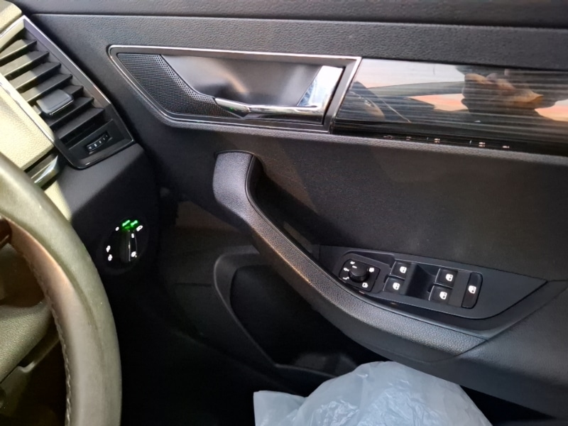 Used Skoda Karoq 2018 for sale - 77073455: Photo 19