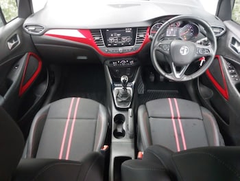 Used Vauxhall Crossland 2023 for sale - 76165979: Photo 2