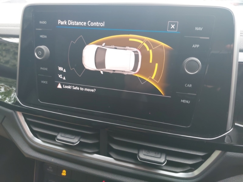 Used Volkswagen T-Roc 2023 for sale - 76639360: Photo 14