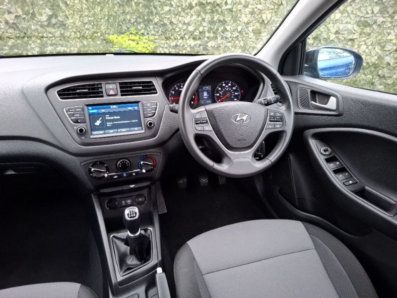 Used Hyundai i20 2020 for sale - 76901954: Photo 11