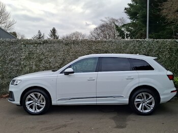 Used Audi Q7 2022 for sale - 77702220: Photo