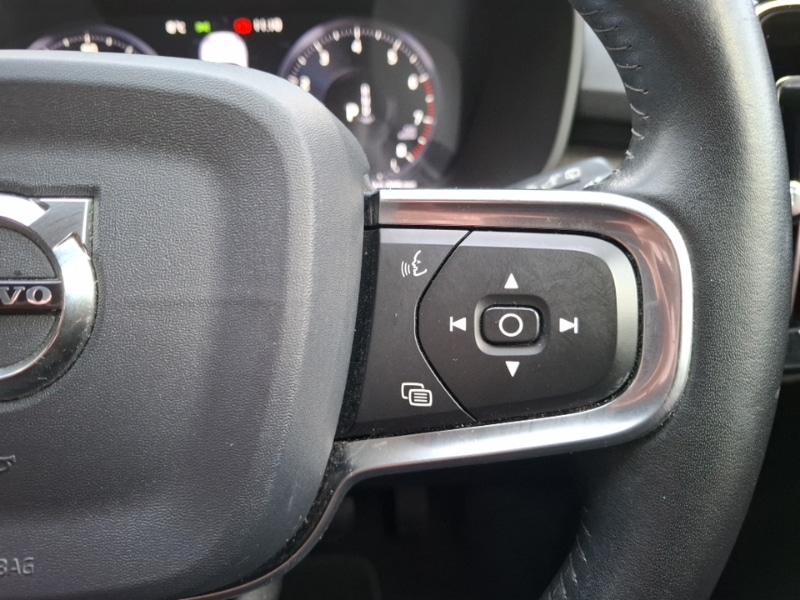 Used Volvo XC40 2020 for sale - 77418938: Photo 13