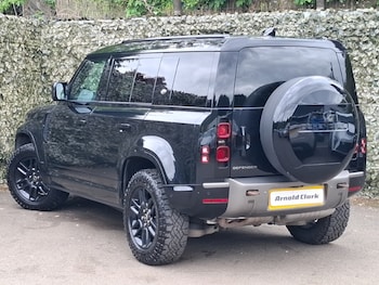 Used Land Rover Defender 2021 for sale - 79480987: Photo