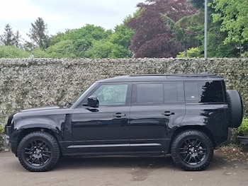 Used Land Rover Defender 2021 for sale - 79480987: Photo