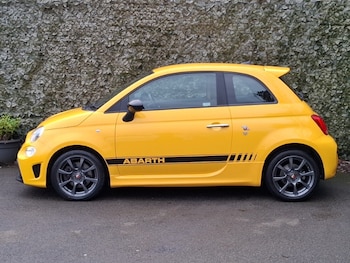 Used Abarth 595 2018 for sale - 77380084: Photo