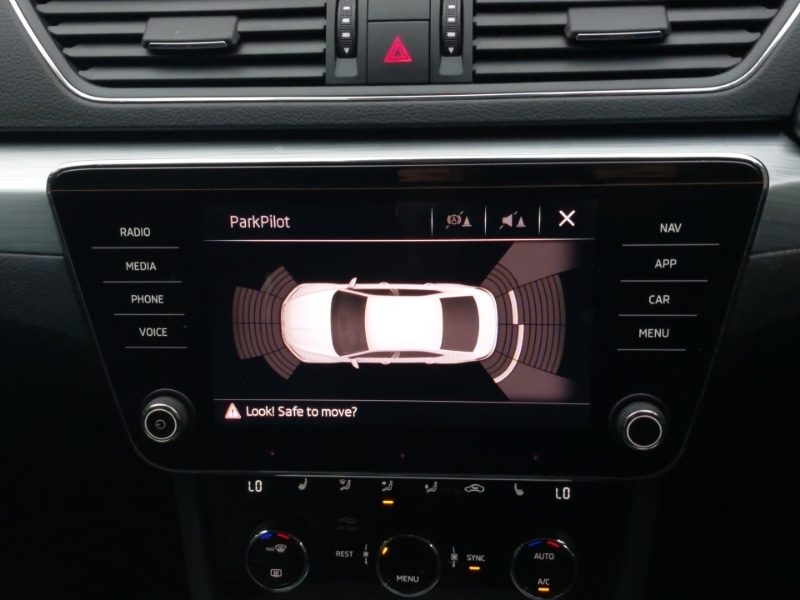 Used Skoda Superb 2020 for sale - 76150897: Photo 12
