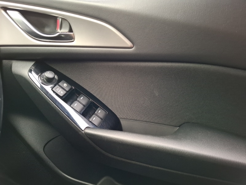 Used Mazda Mazda3 2018 for sale - 77273084: Photo 19