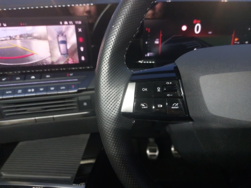 Used Vauxhall Astra 2022 for sale - 76548832: Photo 12