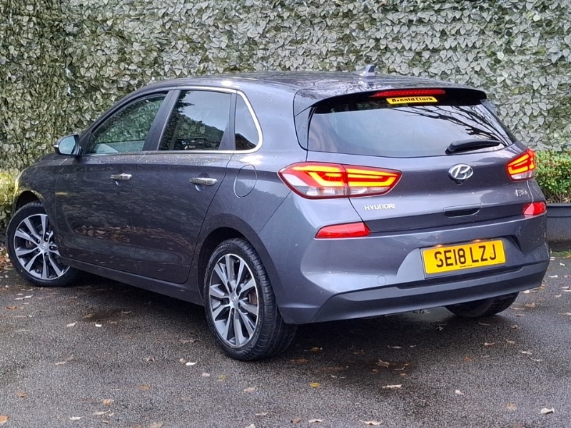 Used Hyundai i30 2018 for sale - 76893663: Photo 3