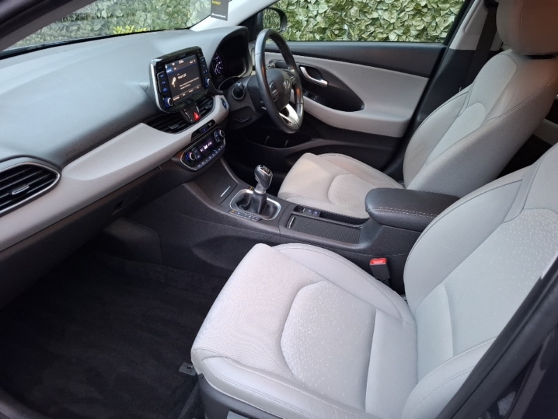 Used Hyundai i30 2018 for sale - 76893663: Photo 5