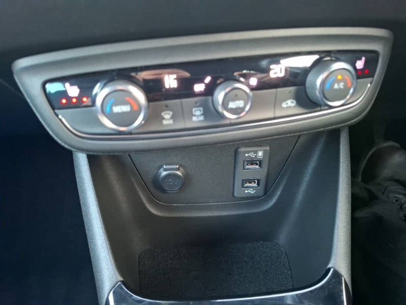 Used Vauxhall Crossland 2022 for sale - 76924830: Photo 17