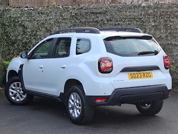 Used Dacia Duster 2023 for sale - 77526631: Photo