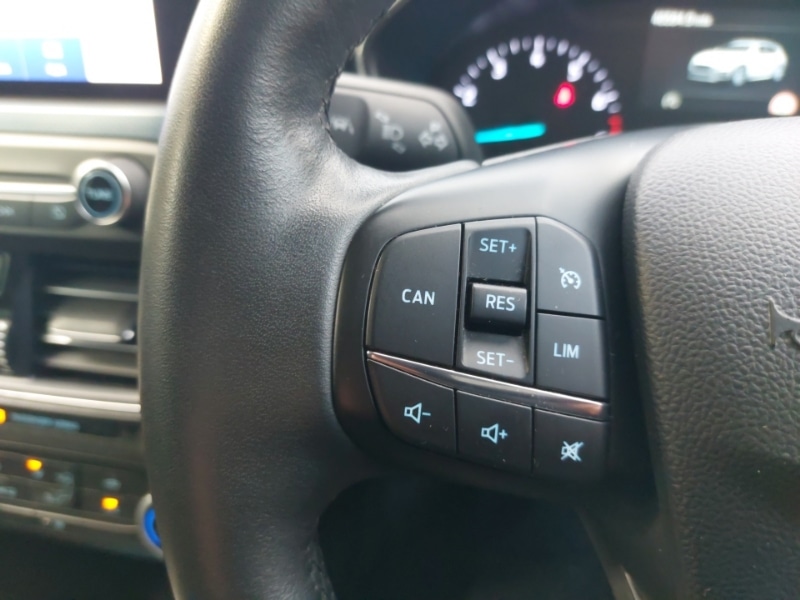 Used Ford Focus 2020 for sale - 76511519: Photo 16