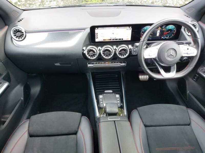 Used Mercedes-Benz GLA 2022 for sale - 76556555: Photo 2