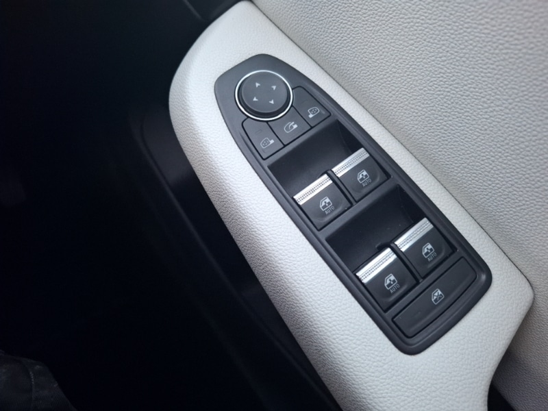 Used Renault Clio 2020 for sale - 76644207: Photo 18