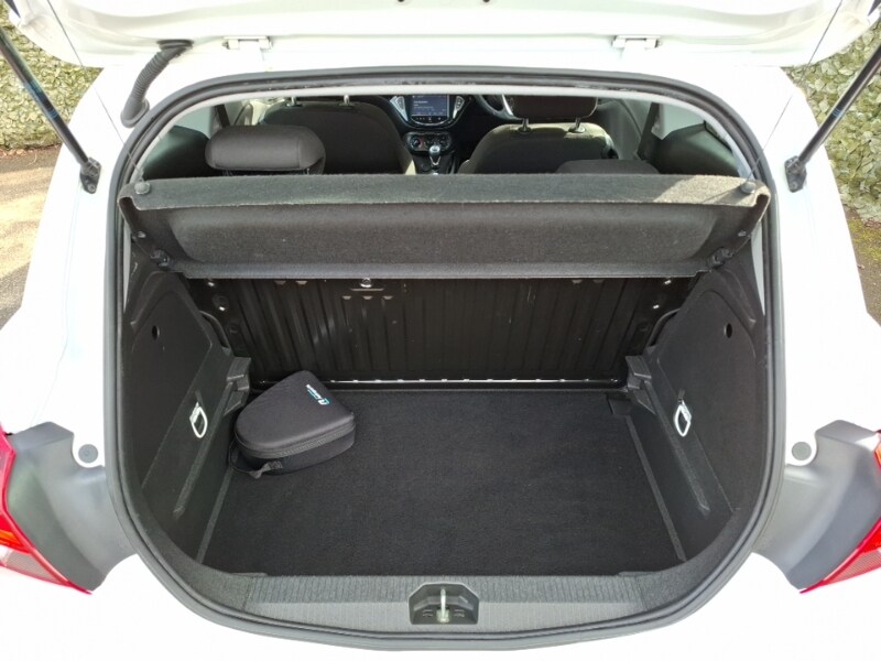 Used Vauxhall Corsa 2015 for sale - 77933481: Photo 8