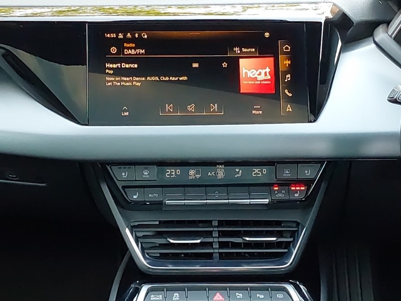 Used Audi e-tron GT 2022 for sale - 76387864: Photo 11