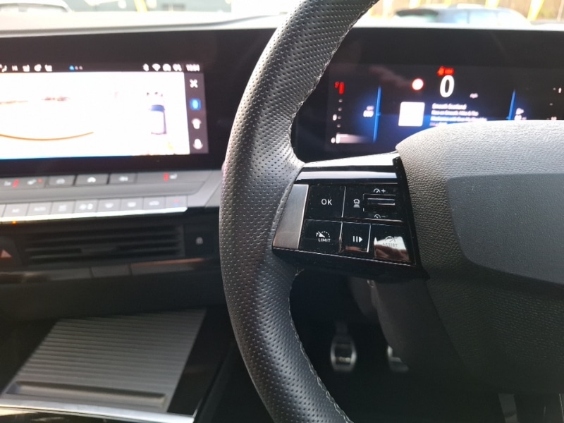 Used Vauxhall Astra 2023 for sale - 76951746: Photo 12
