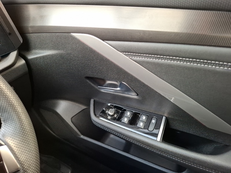 Used Vauxhall Astra 2023 for sale - 76951746: Photo 19