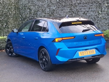 Used Vauxhall Astra 2023 for sale - 76951746: Photo