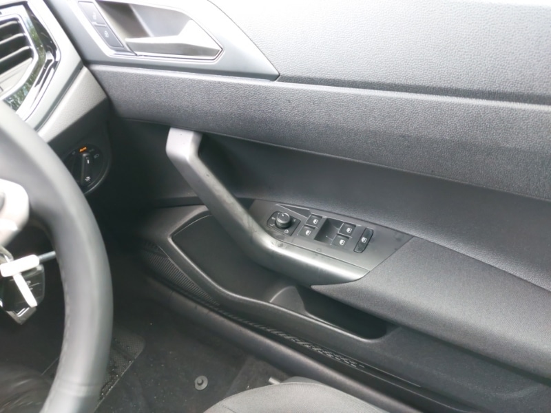 Used Volkswagen Taigo 2024 for sale - 75828482: Photo 19