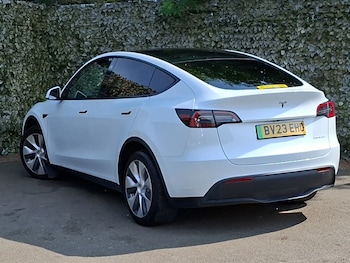 Used Tesla Model Y 2023 for sale - 79227102: Photo