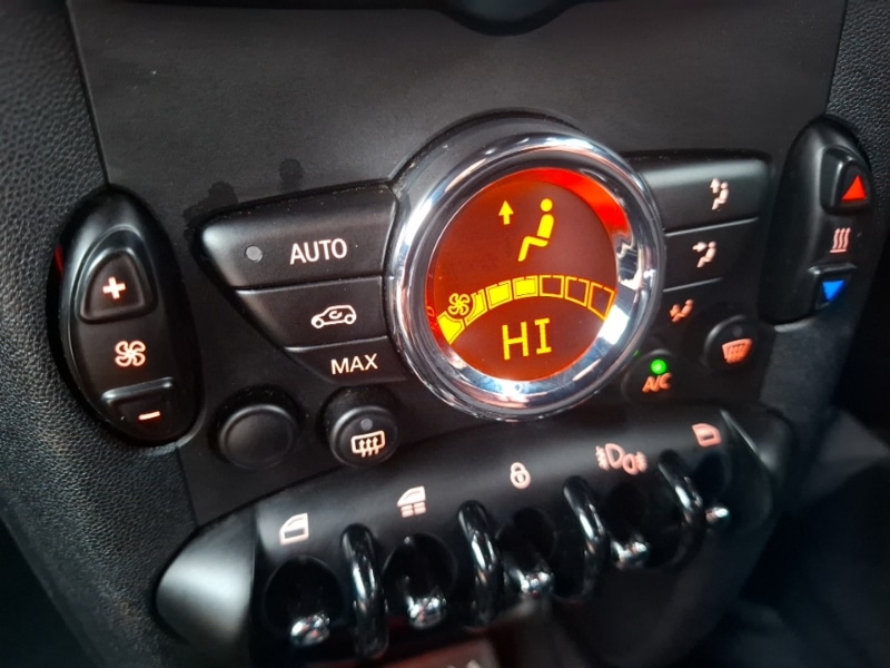 Used MINI Convertible 2015 for sale - 77992750: Photo 14