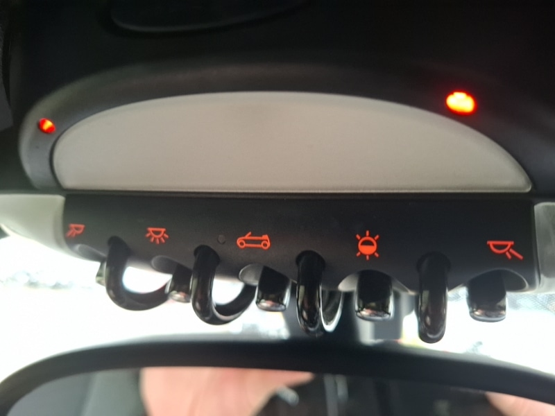 Used MINI Convertible 2015 for sale - 77992750: Photo 17