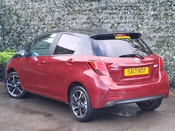 Used Toyota Yaris 2017 for sale - 78572348: Photo