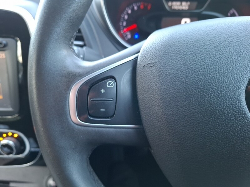 Used Renault Captur 2017 for sale - 77209173: Photo 12