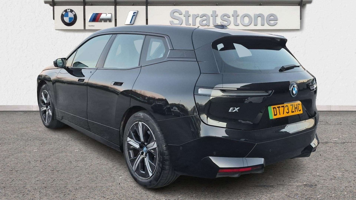 Used BMW iX 2023 for sale - 76755229: Photo 2