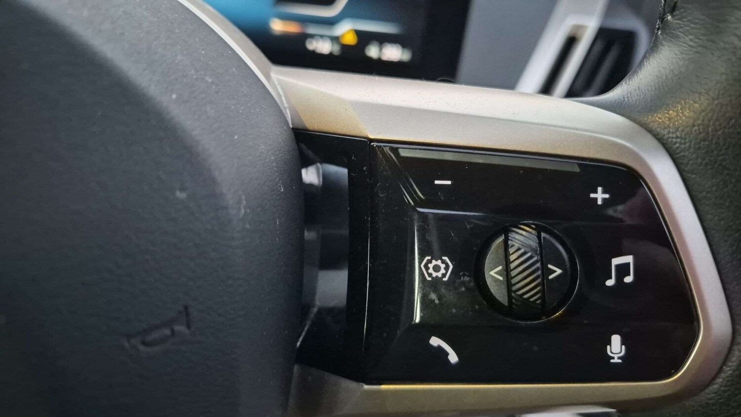 Used BMW iX 2023 for sale - 76755229: Photo 23