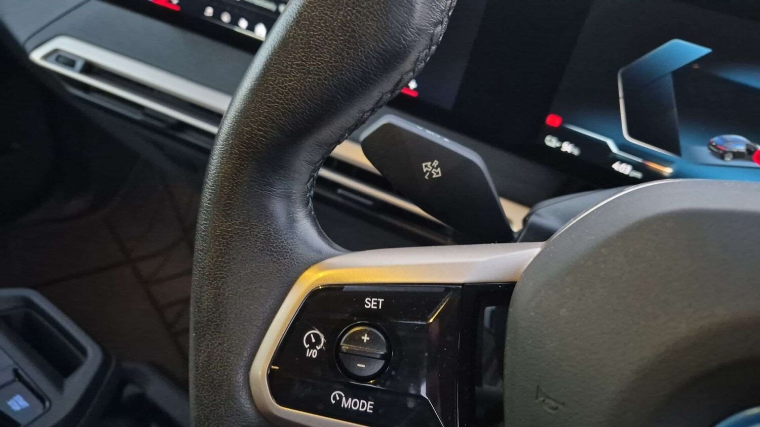 Used BMW iX 2023 for sale - 76755229: Photo 29