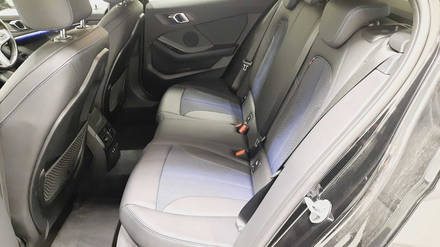 Used BMW 1 Series 2023 for sale - 76192102: Photo 12