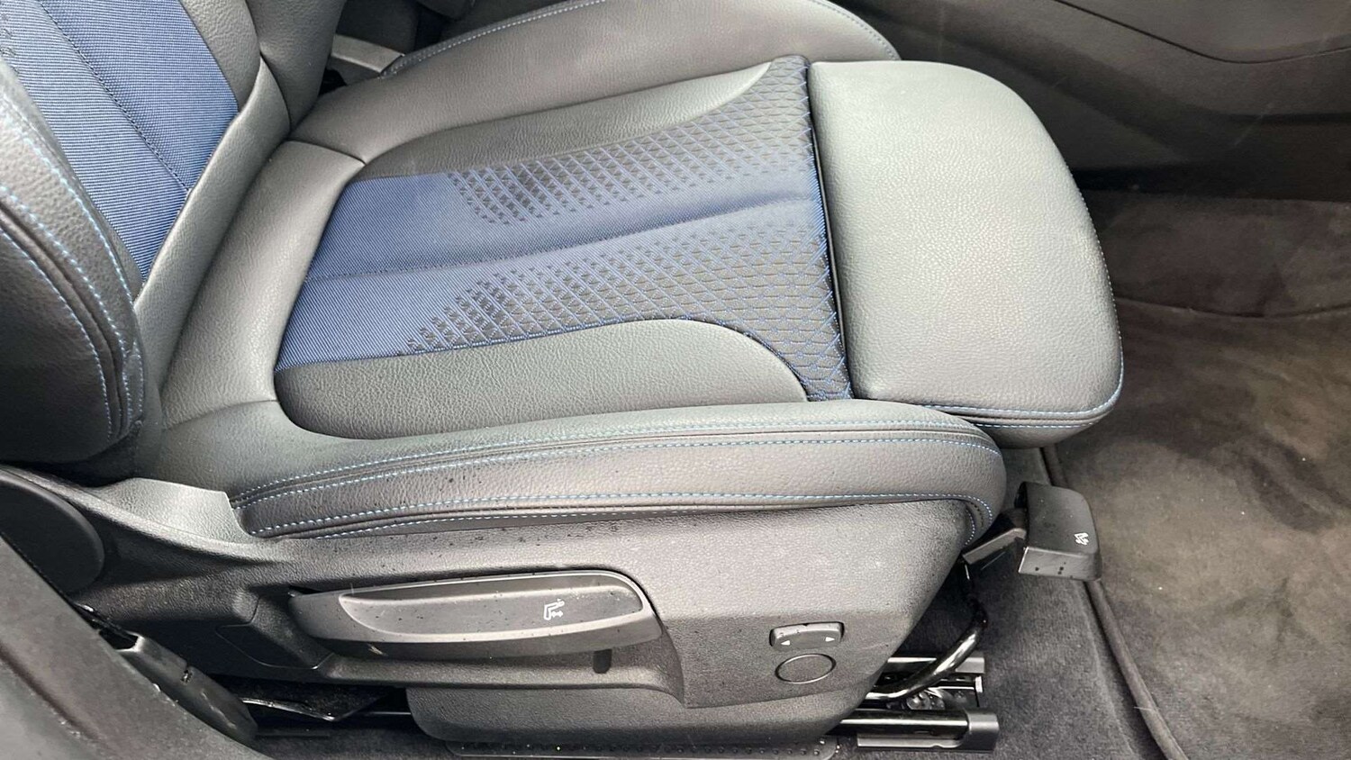 Used BMW 2 Series 2022 for sale - 75845877: Photo 28