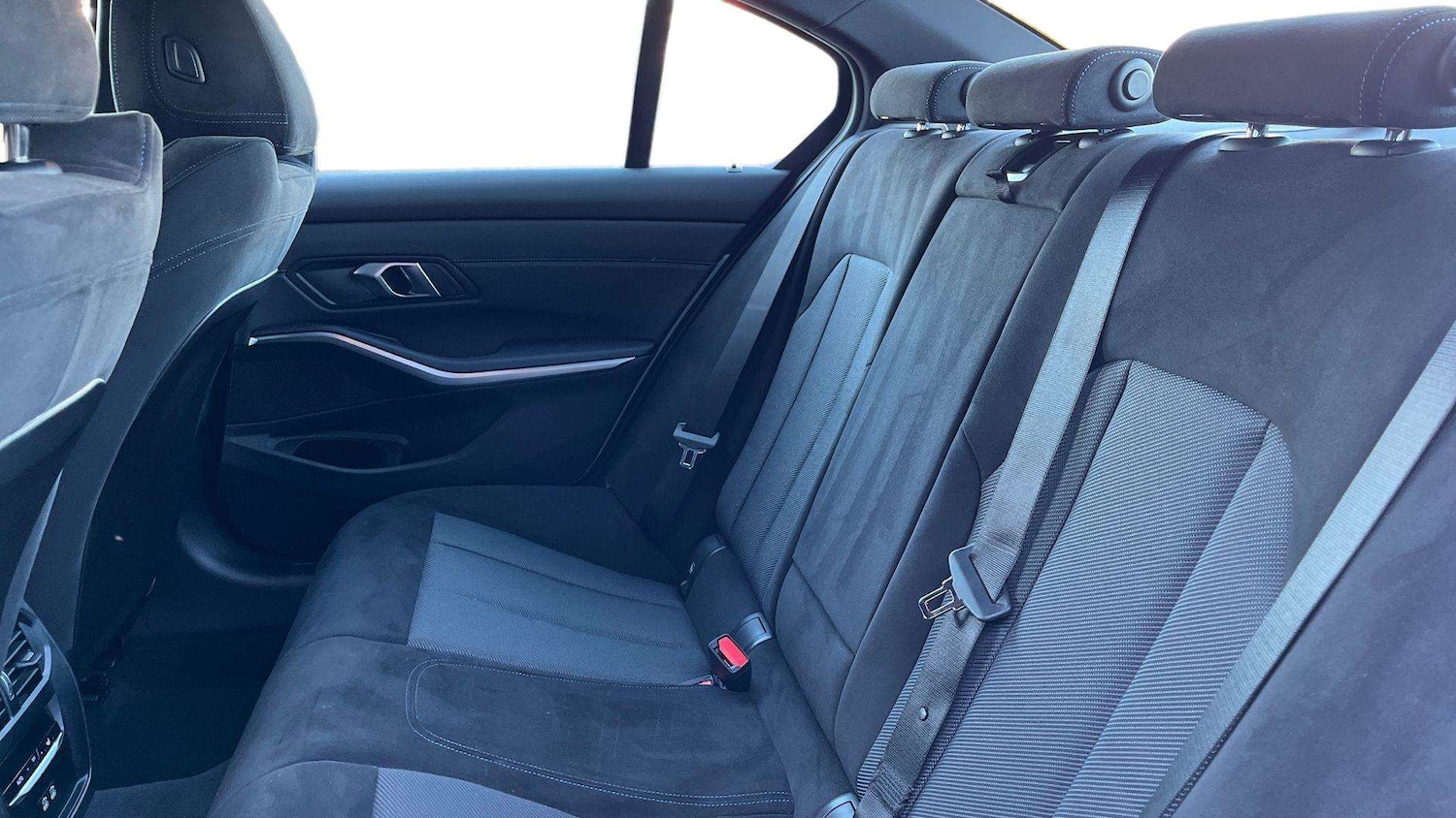 Used BMW 3 Series 2025 for sale - 77134795: Photo 14