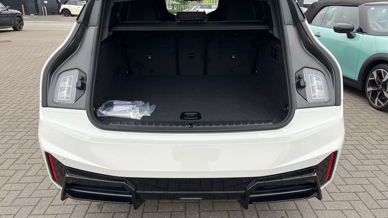 Used BMW iX 2025 for sale - 77011154: Photo 15