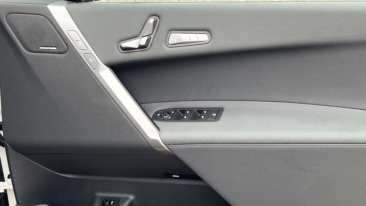 Used BMW iX 2025 for sale - 77011154: Photo 27