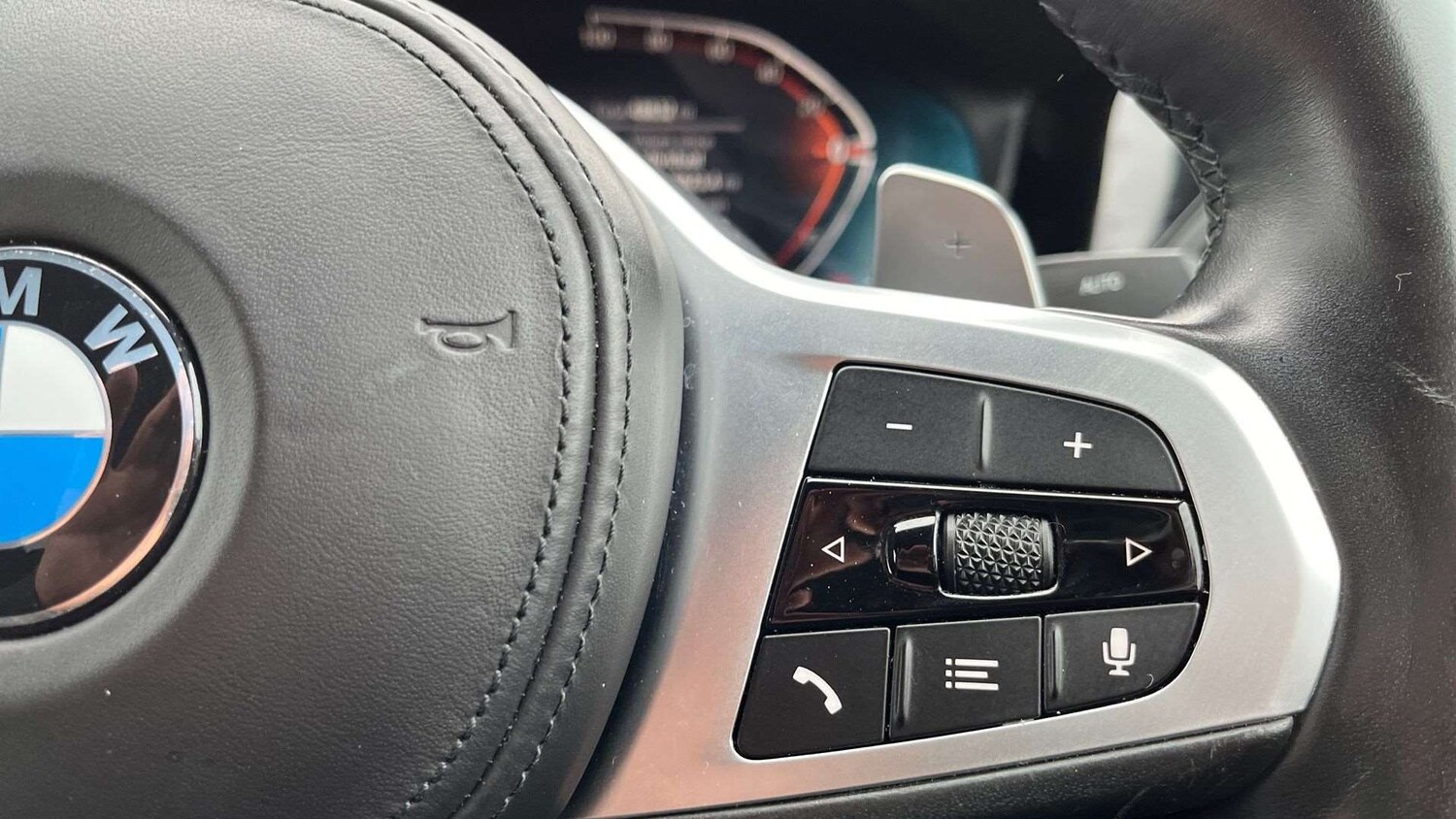 Used BMW 3 Series 2021 for sale - 76218478: Photo 23