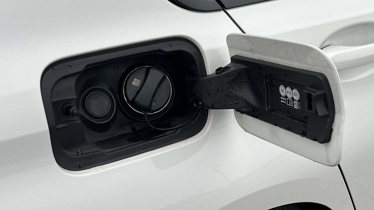 Used BMW 3 Series 2021 for sale - 76218478: Photo 25