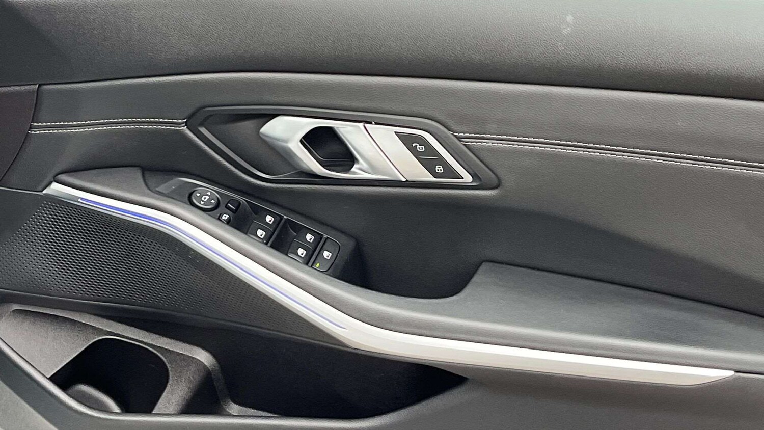 Used BMW 3 Series 2021 for sale - 76218478: Photo 27