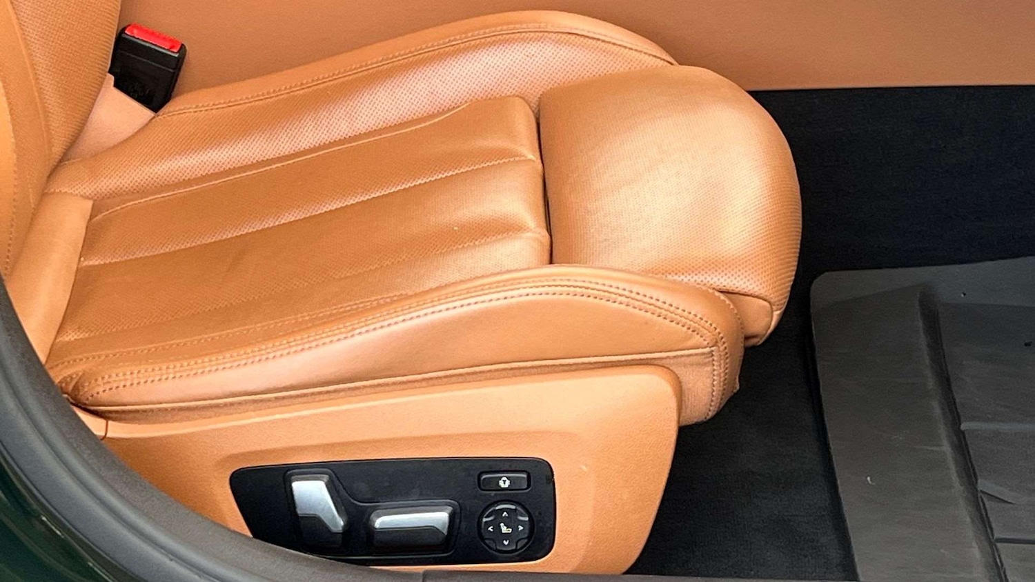 Used BMW 8 Series 2023 for sale - 76704984: Photo 28