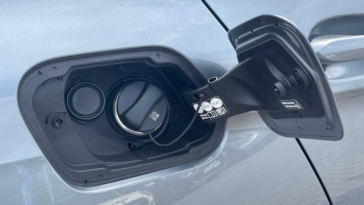 Vehicle 25