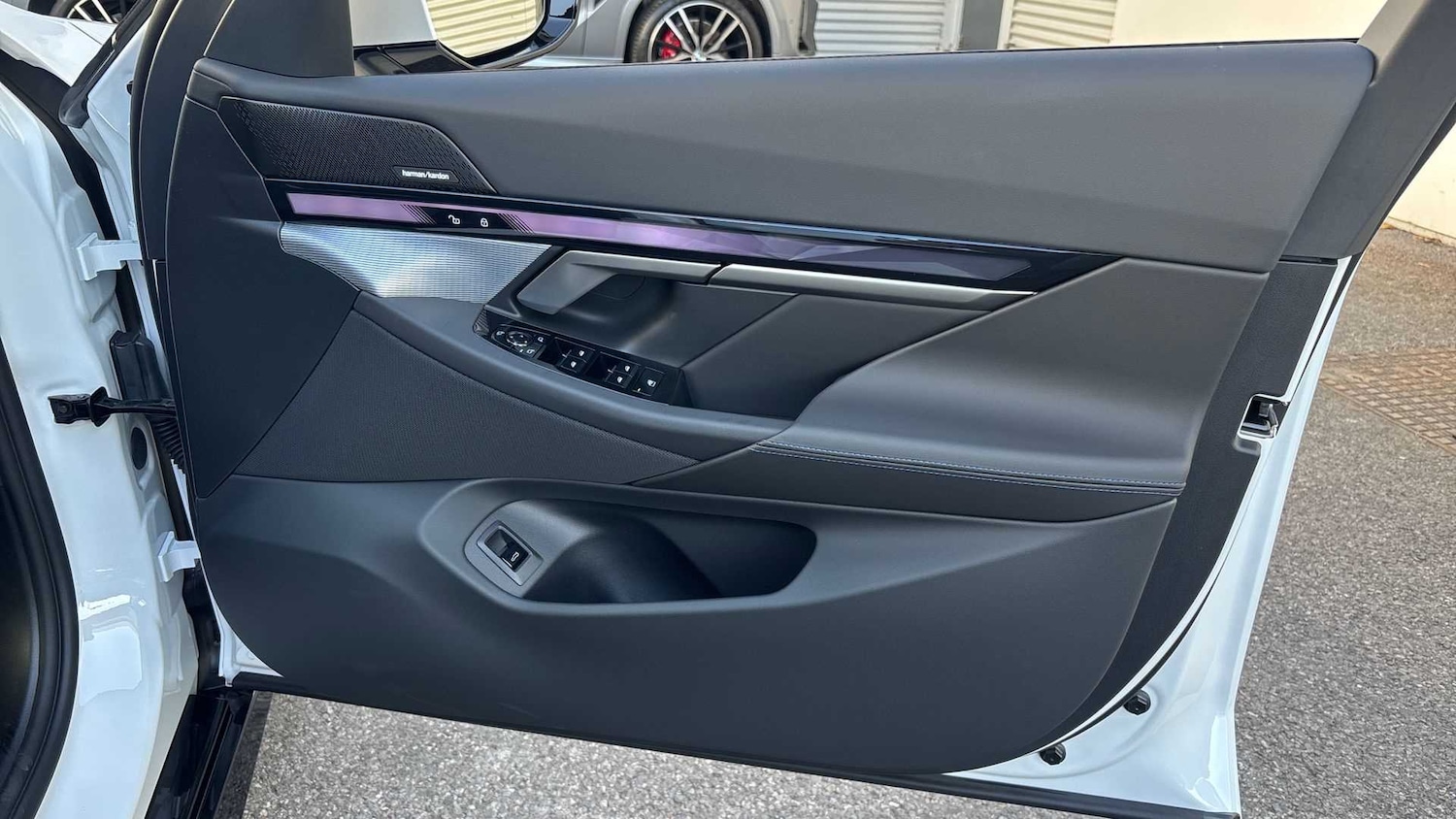 Used BMW 5 Series 2025 for sale - 76955177: Photo 26