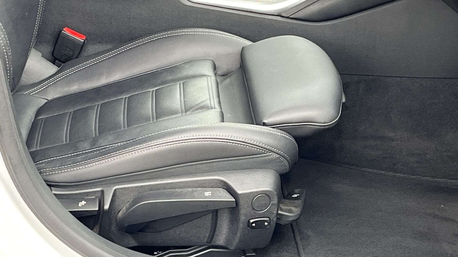 Used BMW 4 Series 2022 for sale - 76063482: Photo 28