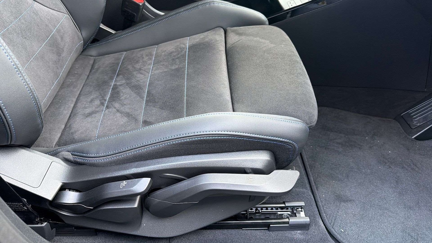 Used BMW iX2 2025 for sale - 77011164: Photo 28